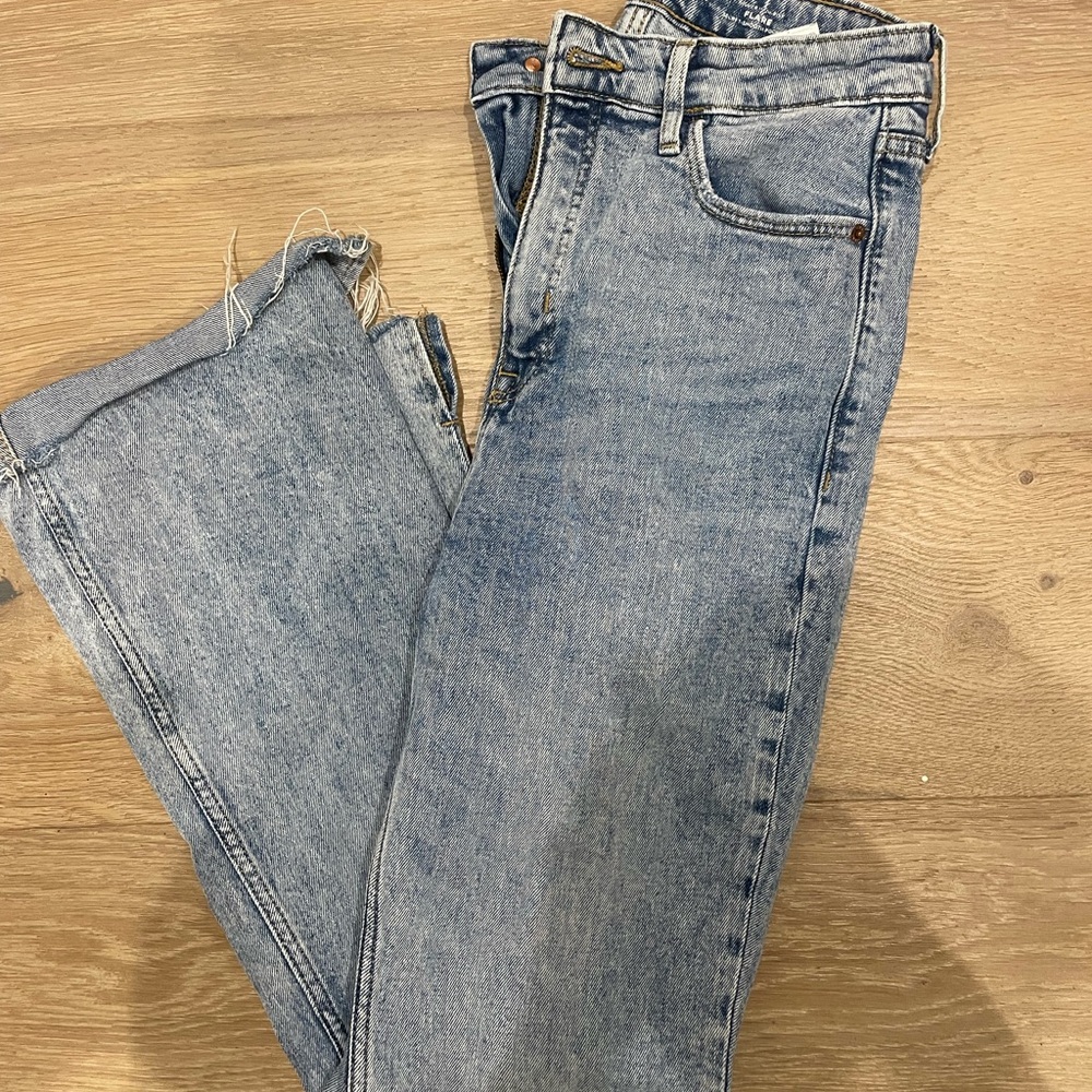 Old Navy Blue HIGHER HIGH RISE flare jeans
